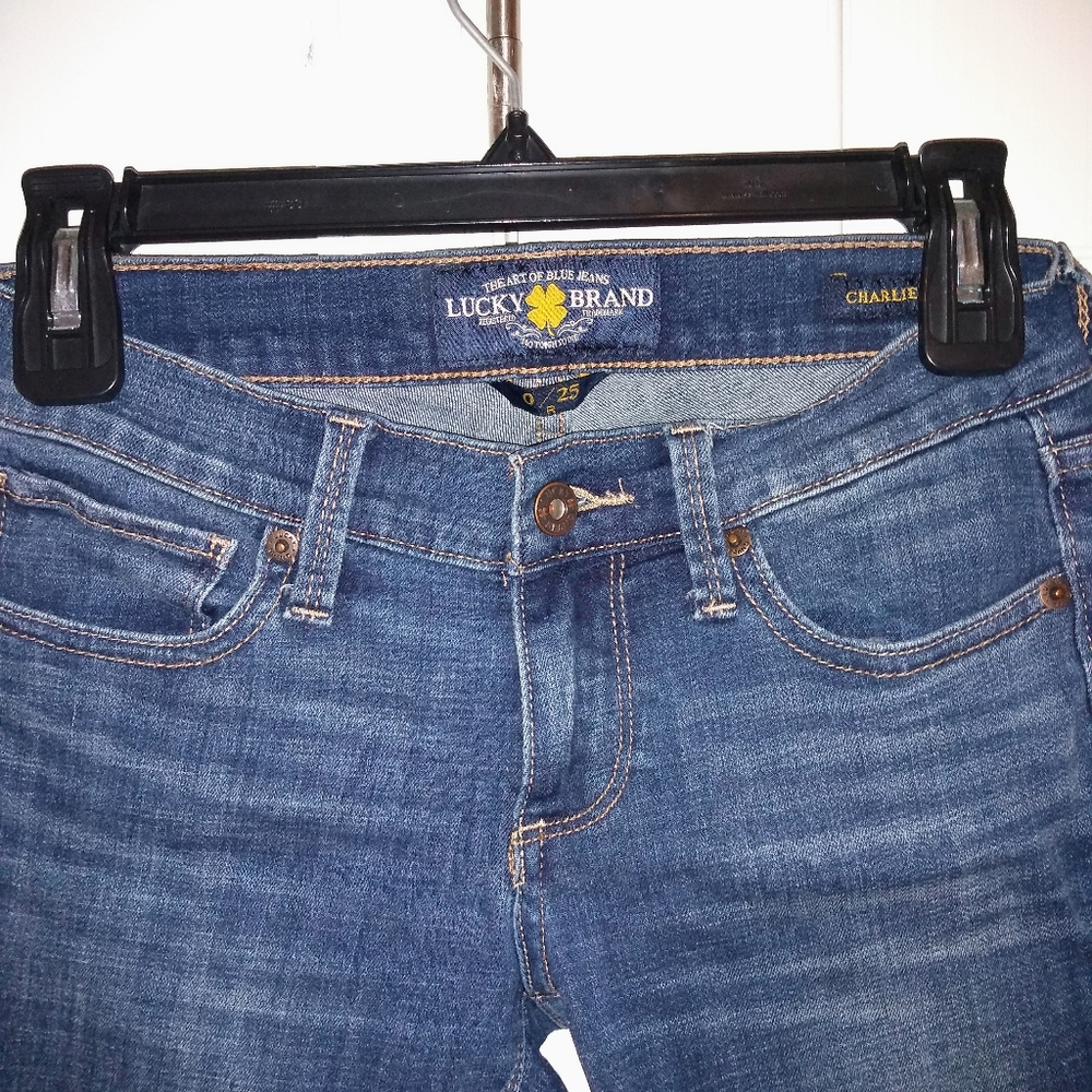 🍀Lucky Brand Charlie Skinny Jeans🍀